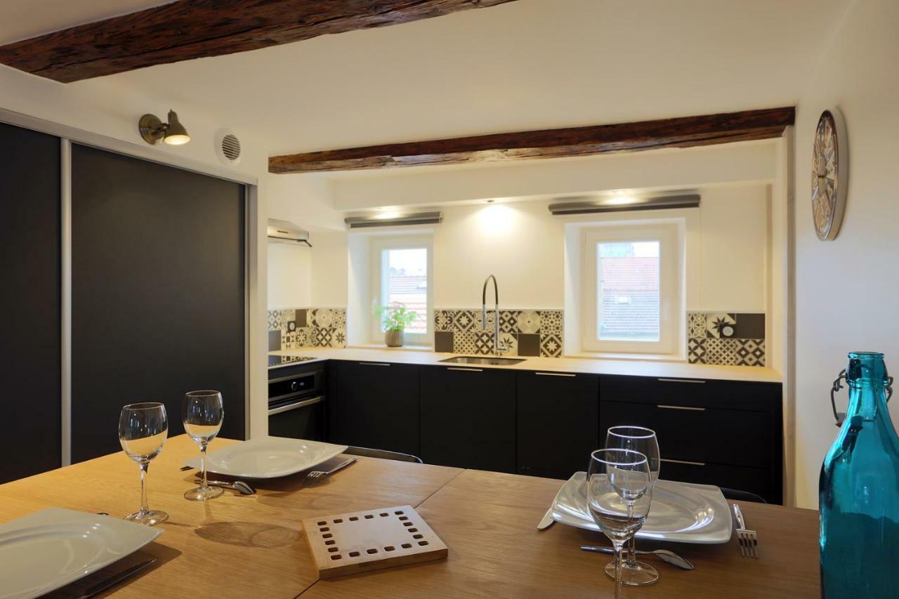 Le Relais Ducal - Appartements D'Hotes Vieille Ville น็องซี ภายนอก รูปภาพ